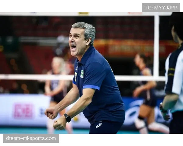 吉马良斯展现强劲攻势,主场力克劲敌巩固联赛排名 吉马良斯展现强劲攻势,主场力克劲敌巩固联赛排名