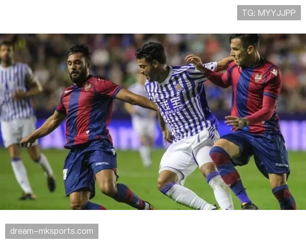 福登与穆西亚拉:同代天才的进攻创造力及战术适配性对比 福登与穆西亚拉:同代天才的进攻创造力及战术适配性对比