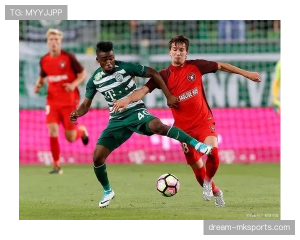 维克托·奥斯梅恩近期状态回暖,进攻效率持续提升 维克托·奥斯梅恩近期状态回暖,进攻效率持续提升